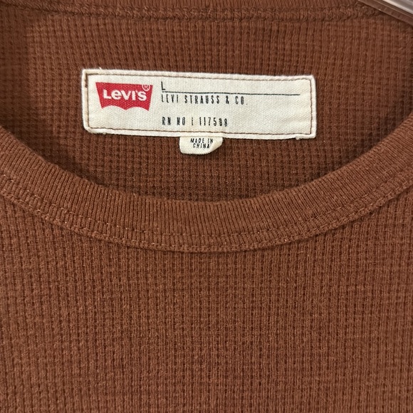 Levi’s Longsleeve Thermal Top - Picture 3 of 3